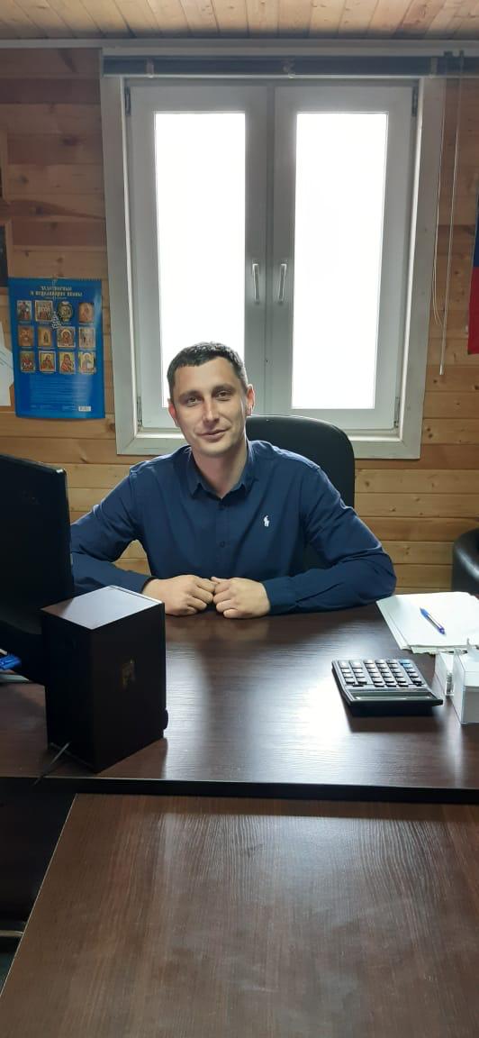 Алексей, генеральный директор компании Бытовкин